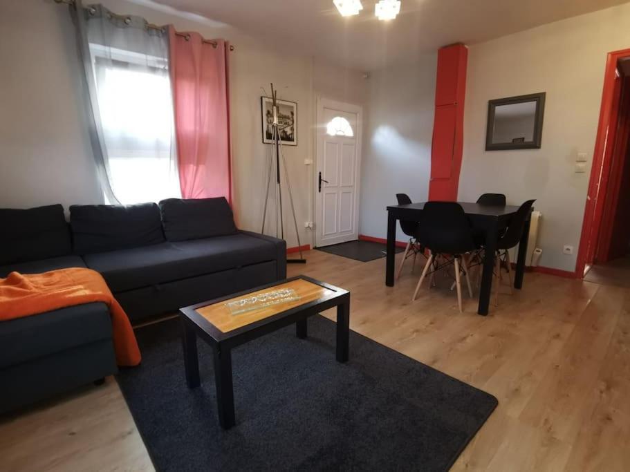 N1 F2 40M2 Avec Petit Jardin Hérouville-Saint-Clair Exterior foto